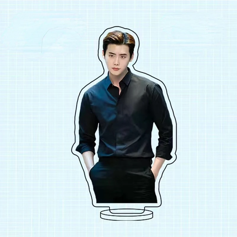 Korean Idol Lee Jong Suk Magaz - Modern Korean Lifestyle 评论和价格
